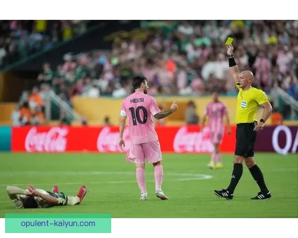 南美杯决赛即将举办，球队状态备受关注与期待