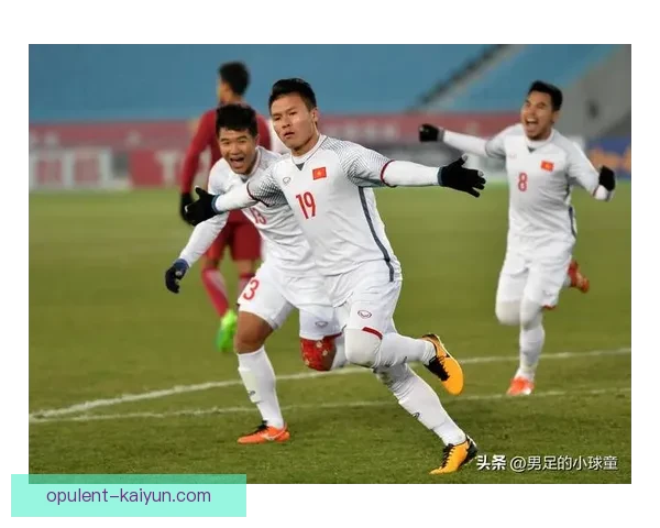 亚洲杯决赛期间，分析各队实力和状态，赛事竞争力增强。