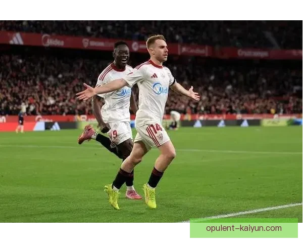 西甲拉蒙·桑切斯·皮斯胡安球场迎来新赛季，主场表现备受关注